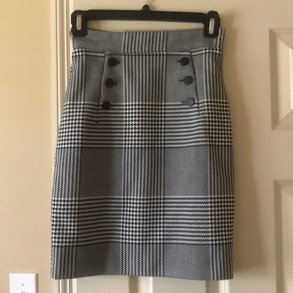 H&M Houndstooth Pencil Skirt